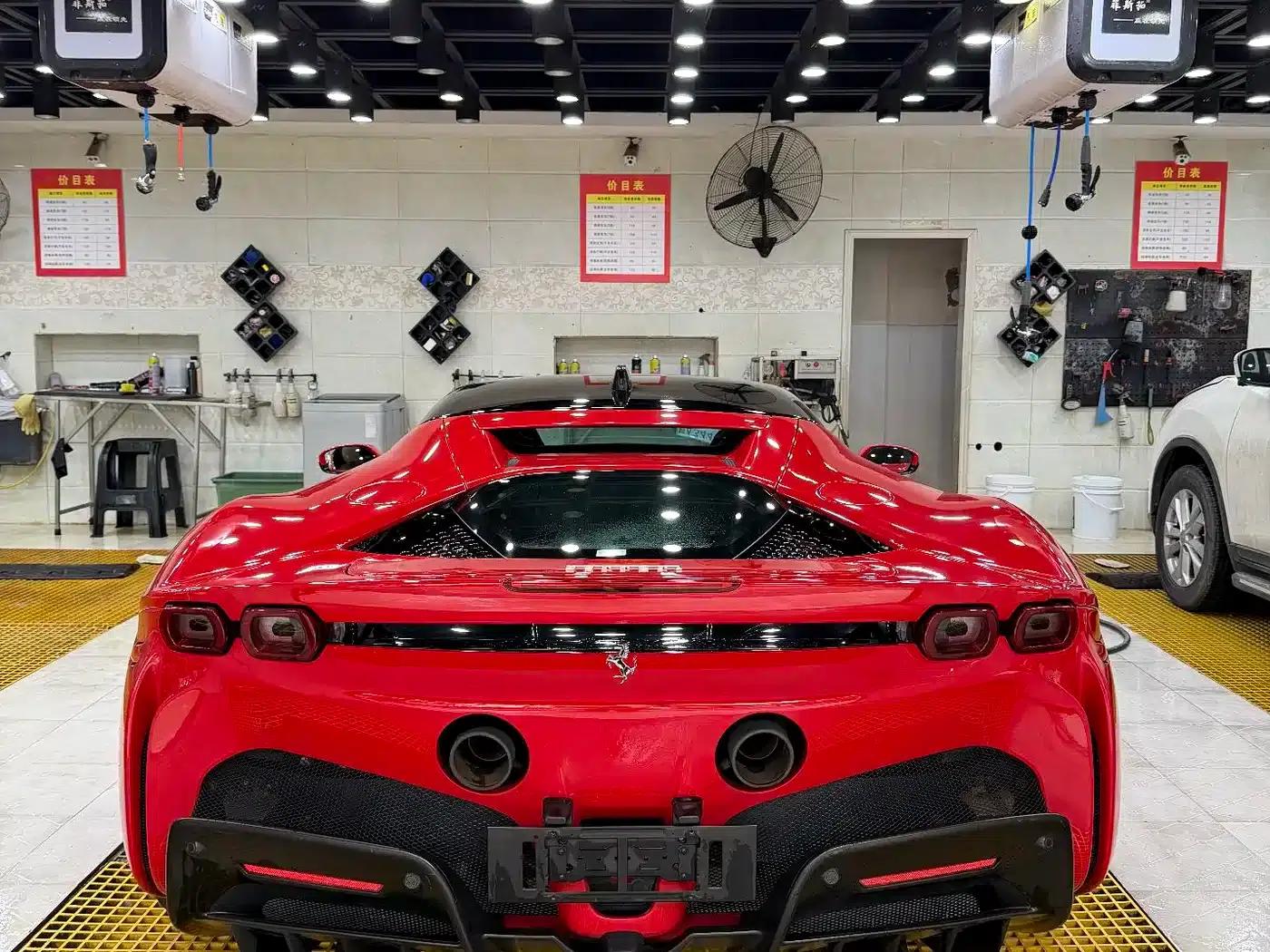 SF90 2020 3.9T V8 Stradale — миниатюра 13