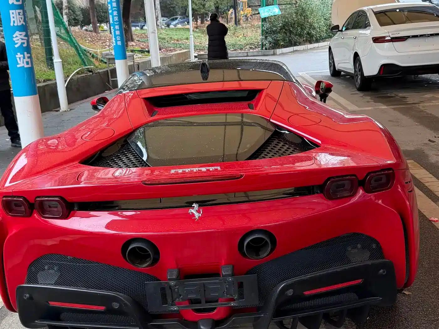 SF90 2020 3.9T V8 Stradale — миниатюра 15