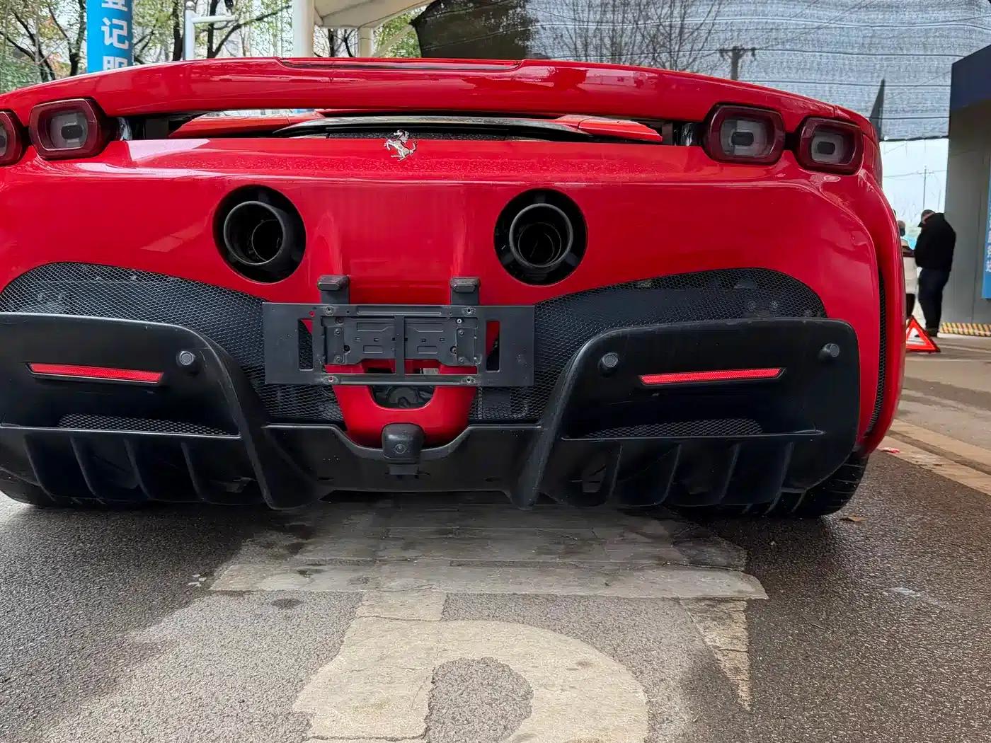SF90 2020 3.9T V8 Stradale — миниатюра 16