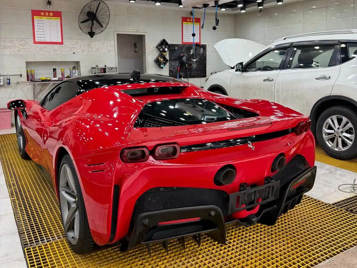 SF90 2020 3.9T V8 Stradale — миниатюра 5