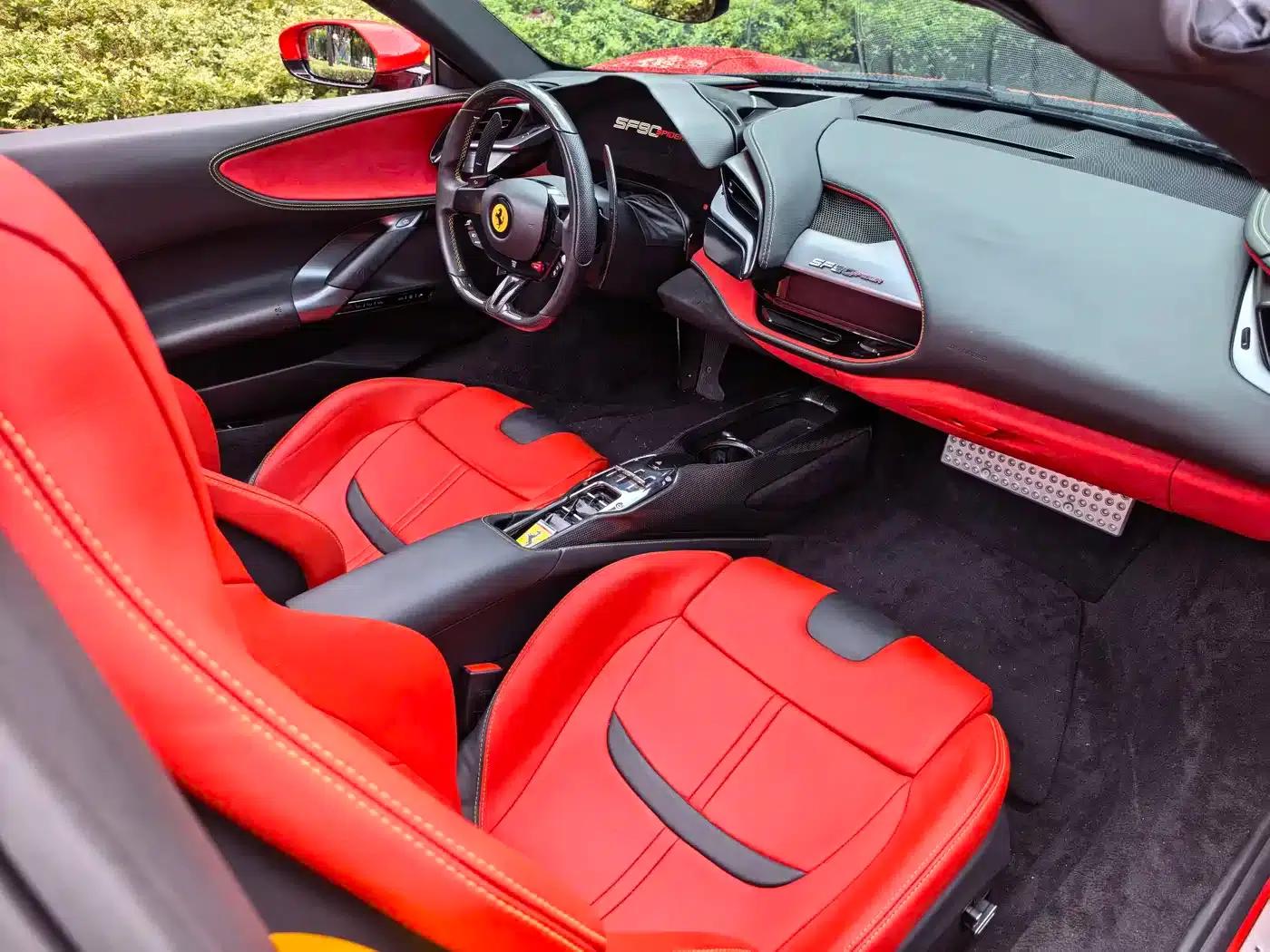 SF90 2021 3.9T V8 Spider — миниатюра 13