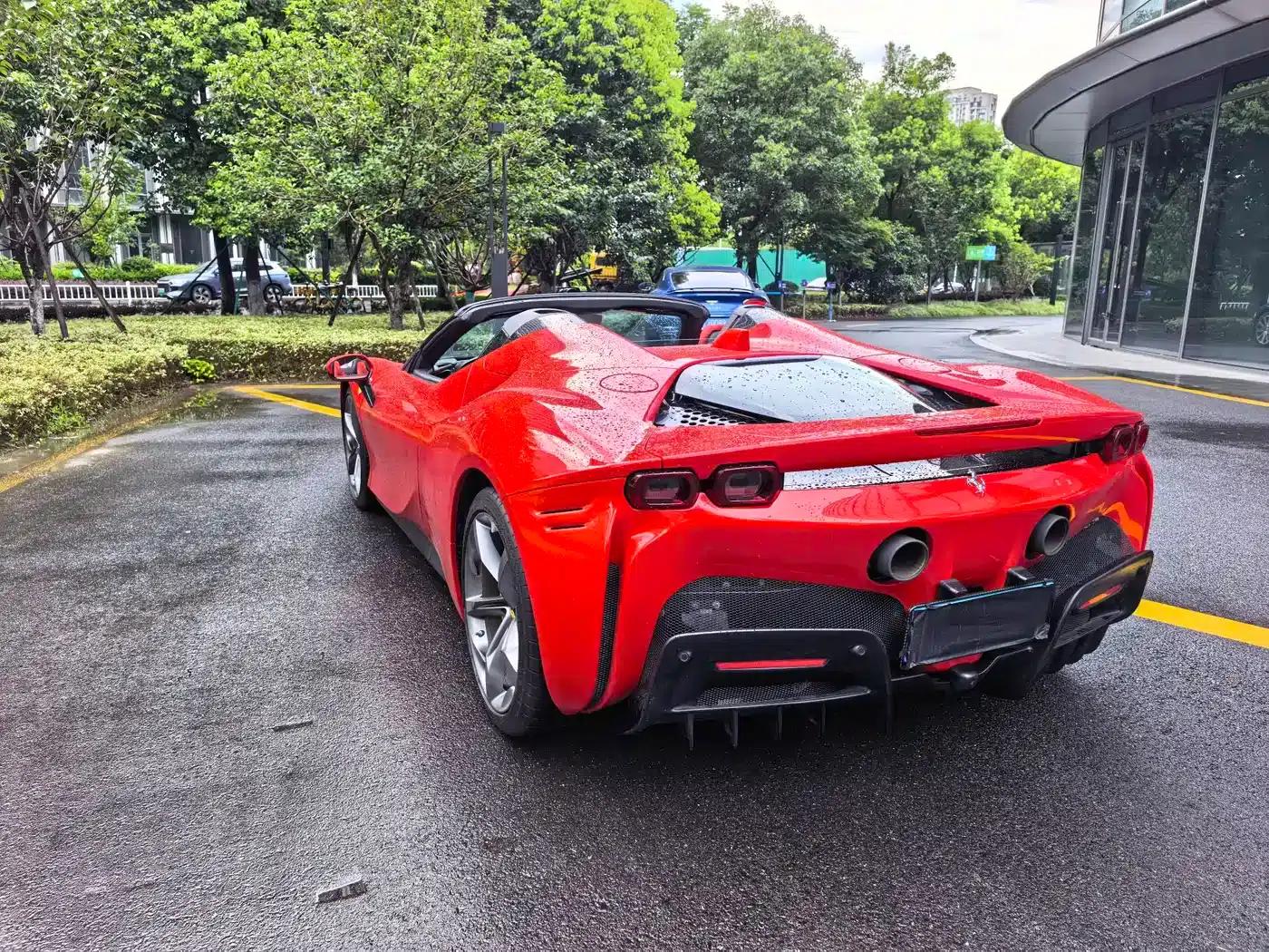 SF90 2021 3.9T V8 Spider — миниатюра 16