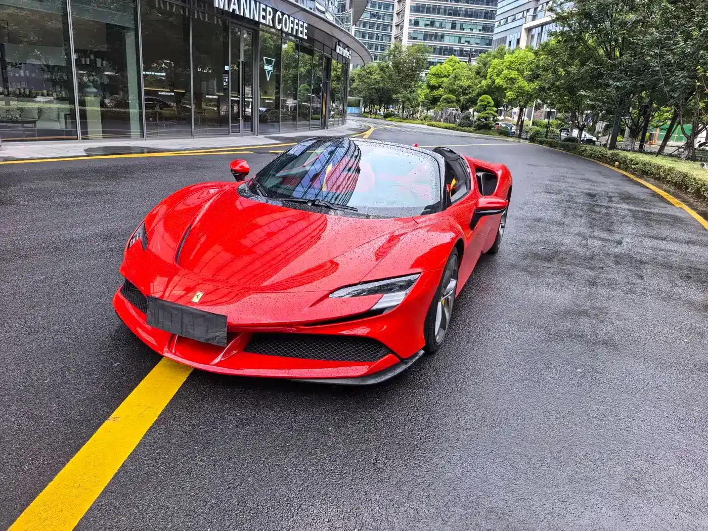 SF90 2021 3.9T V8 Spider — миниатюра 3