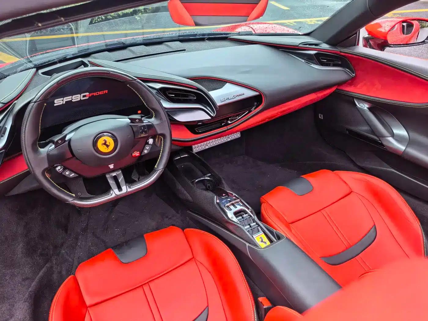SF90 2021 3.9T V8 Spider — миниатюра 7