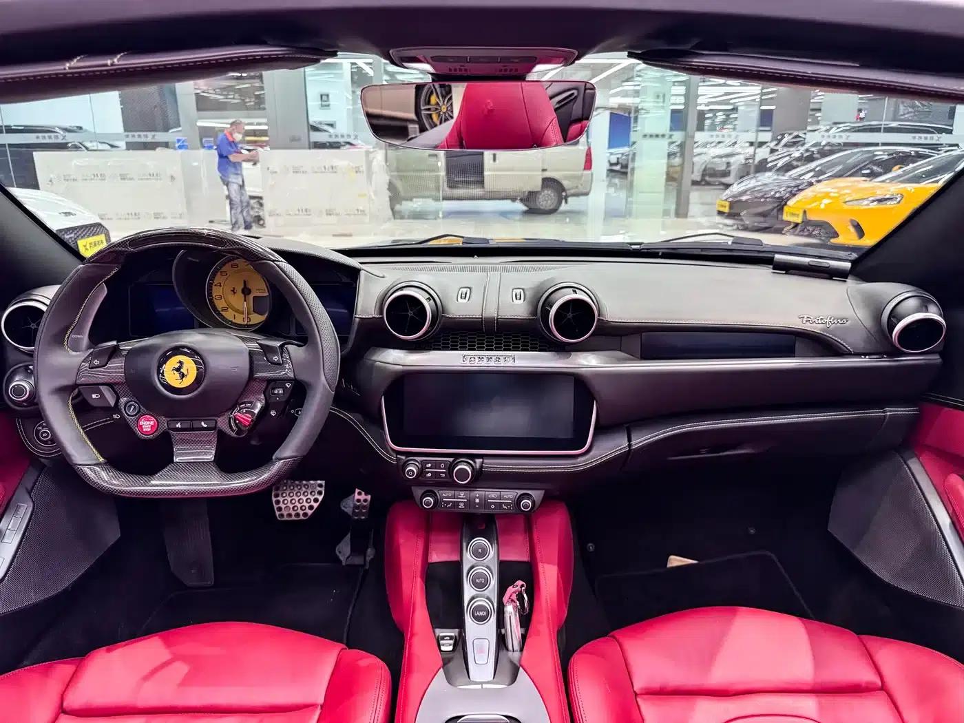 2018 Portofino 3.9T — миниатюра 4