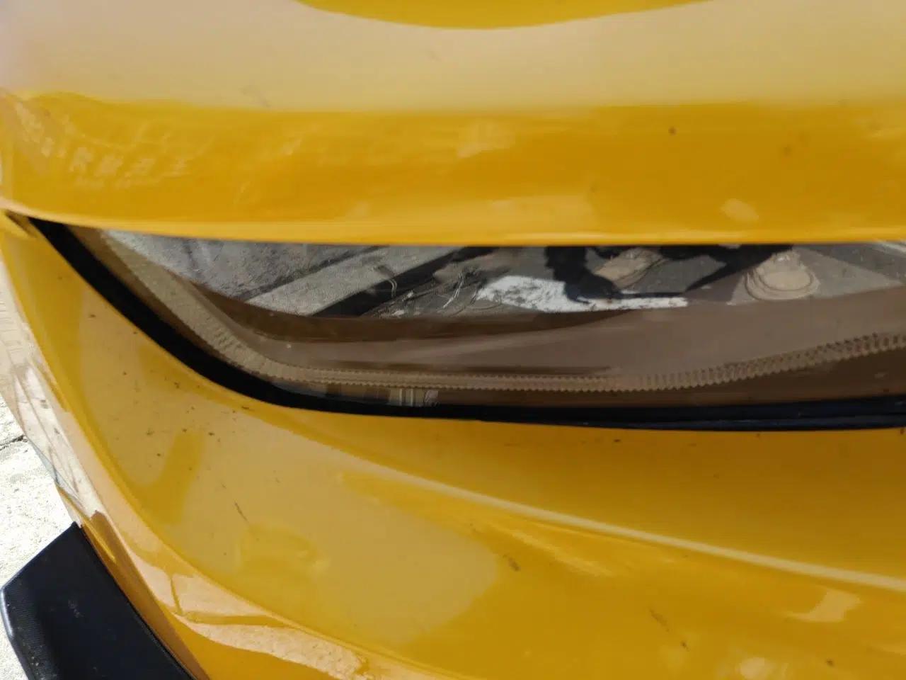 Chevrolet Camaro 2018 Chevrolet Camaro 2.0, four-seater hardtop (parallel import) — миниатюра 7