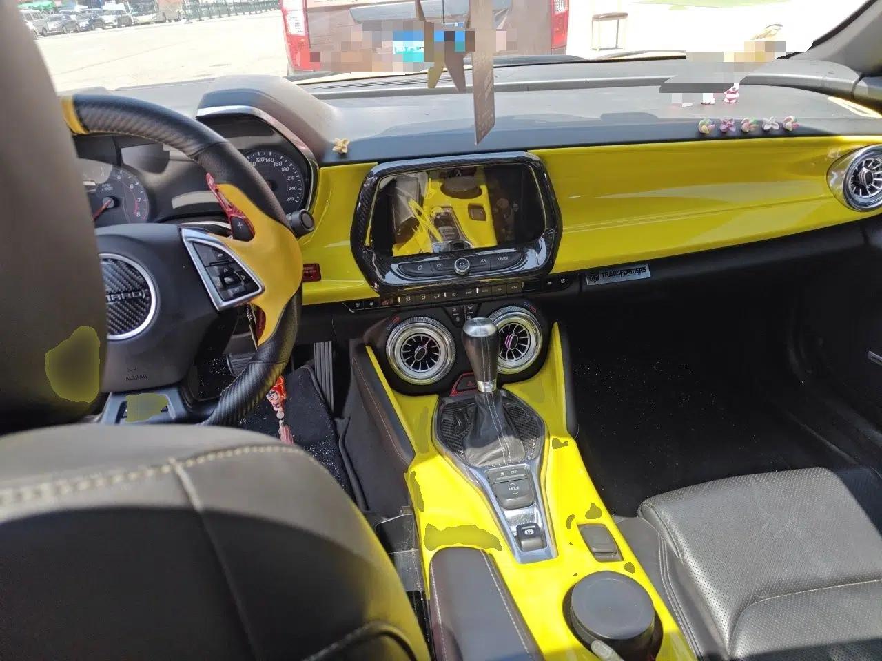 Chevrolet Camaro 2018 Chevrolet Camaro 2.0, four-seater hardtop (parallel import) — миниатюра 9