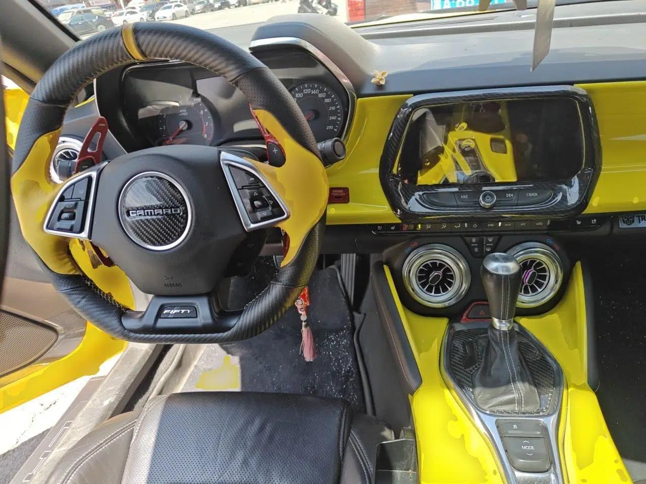 Chevrolet Camaro 2018 Chevrolet Camaro 2.0, four-seater hardtop (parallel import) — миниатюра 10