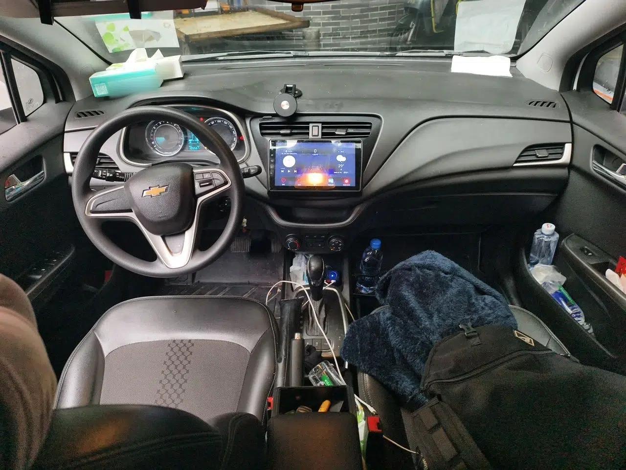 Chevrolet Lova RV 2018 1.5L Automatic Smart Drive Model — миниатюра 9