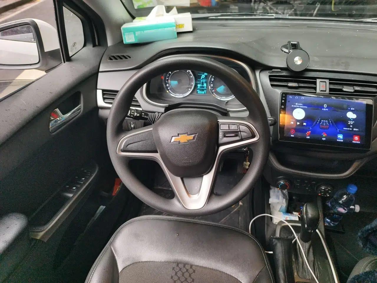 Chevrolet Lova RV 2018 1.5L Automatic Smart Drive Model — миниатюра 10