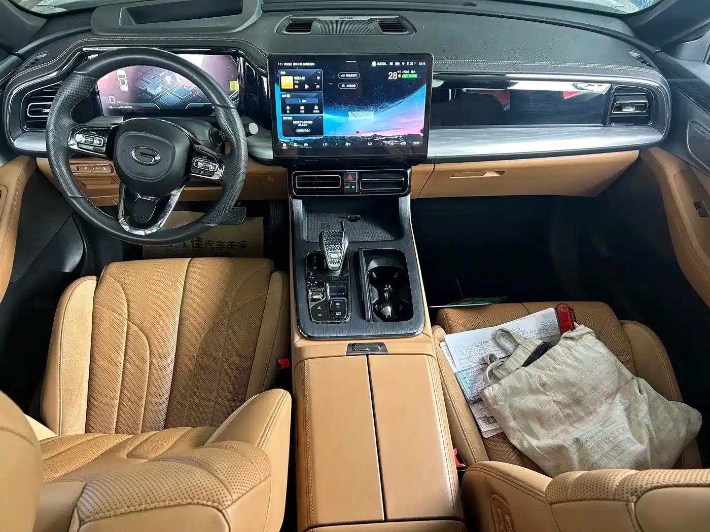 Trumpchi ES9 2024 PHEV 143km Max — миниатюра 12