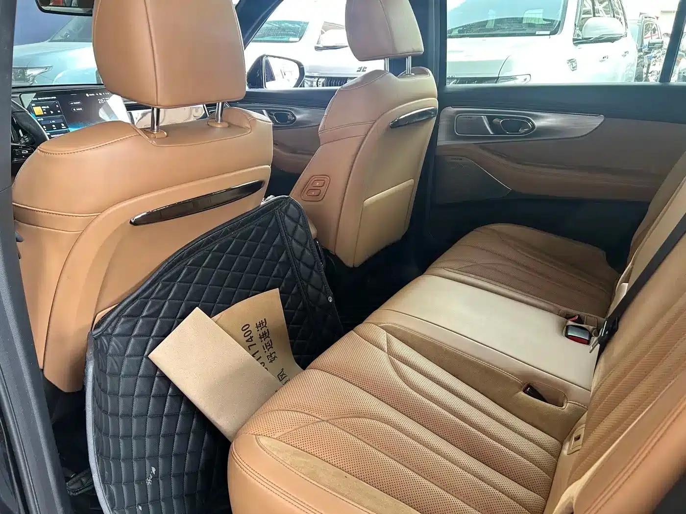 Trumpchi ES9 2024 PHEV 143km Max — миниатюра 8