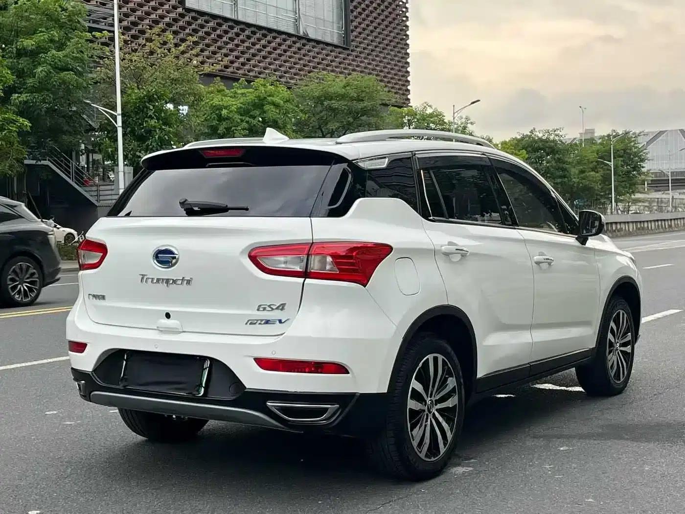 Trumpchi GS4 New Energy 2017 1.5L PHEV Smart Edition — миниатюра 7