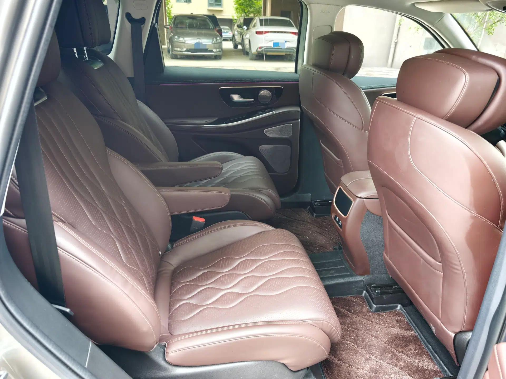 EXEED Lanyue 2023 400T Four-Wheel Drive Star Prestige Edition 6 Seats — миниатюра 12
