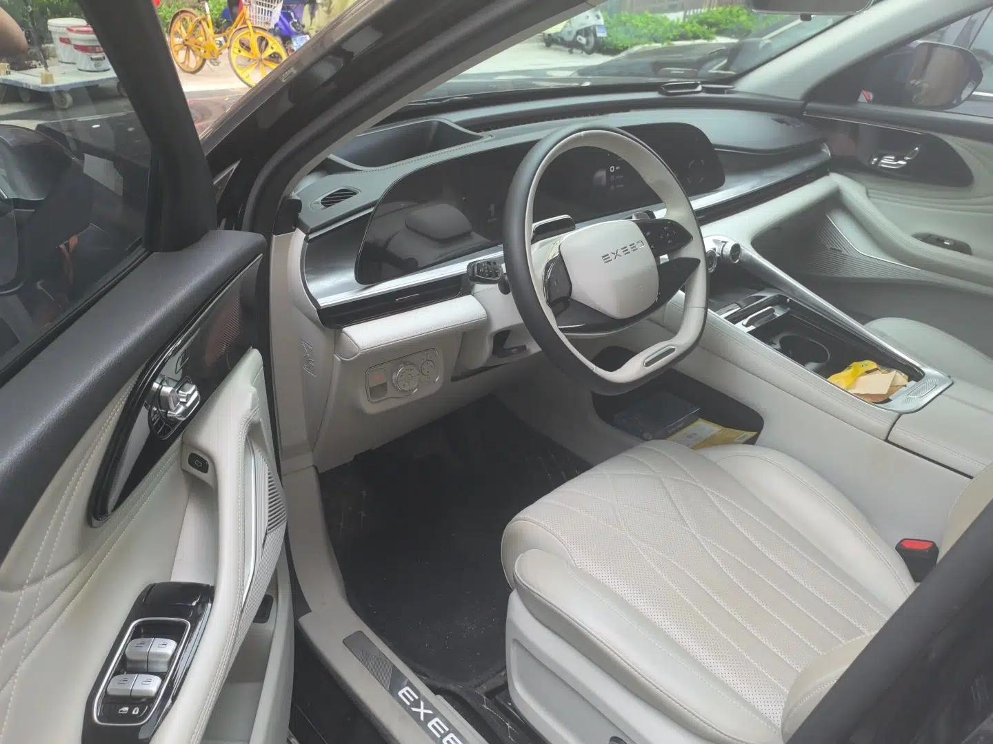 EXEED Stellar 2023 400T Four-Wheel Drive Luxury Edition — миниатюра 13
