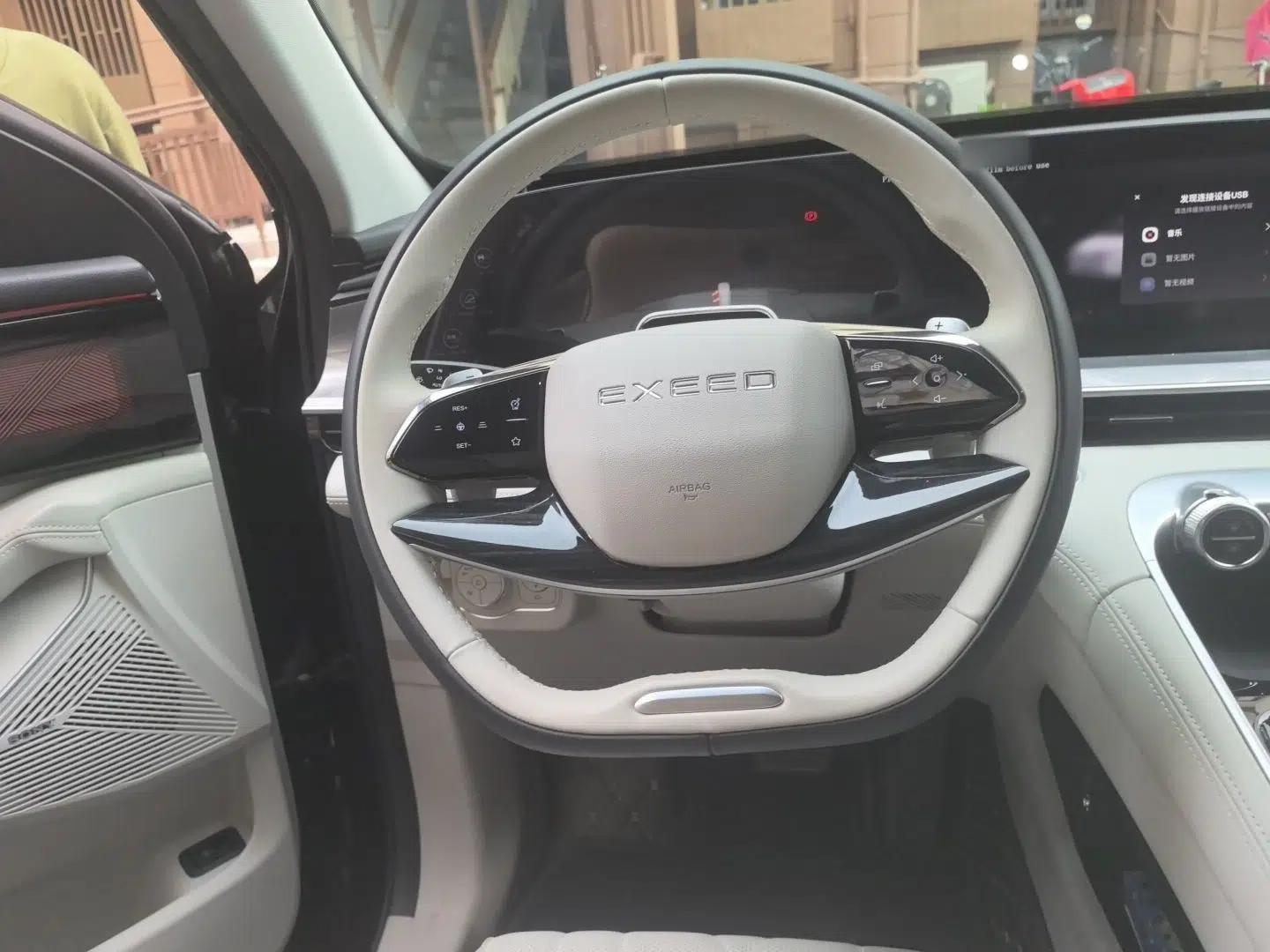 EXEED Stellar 2023 400T Four-Wheel Drive Luxury Edition — миниатюра 7