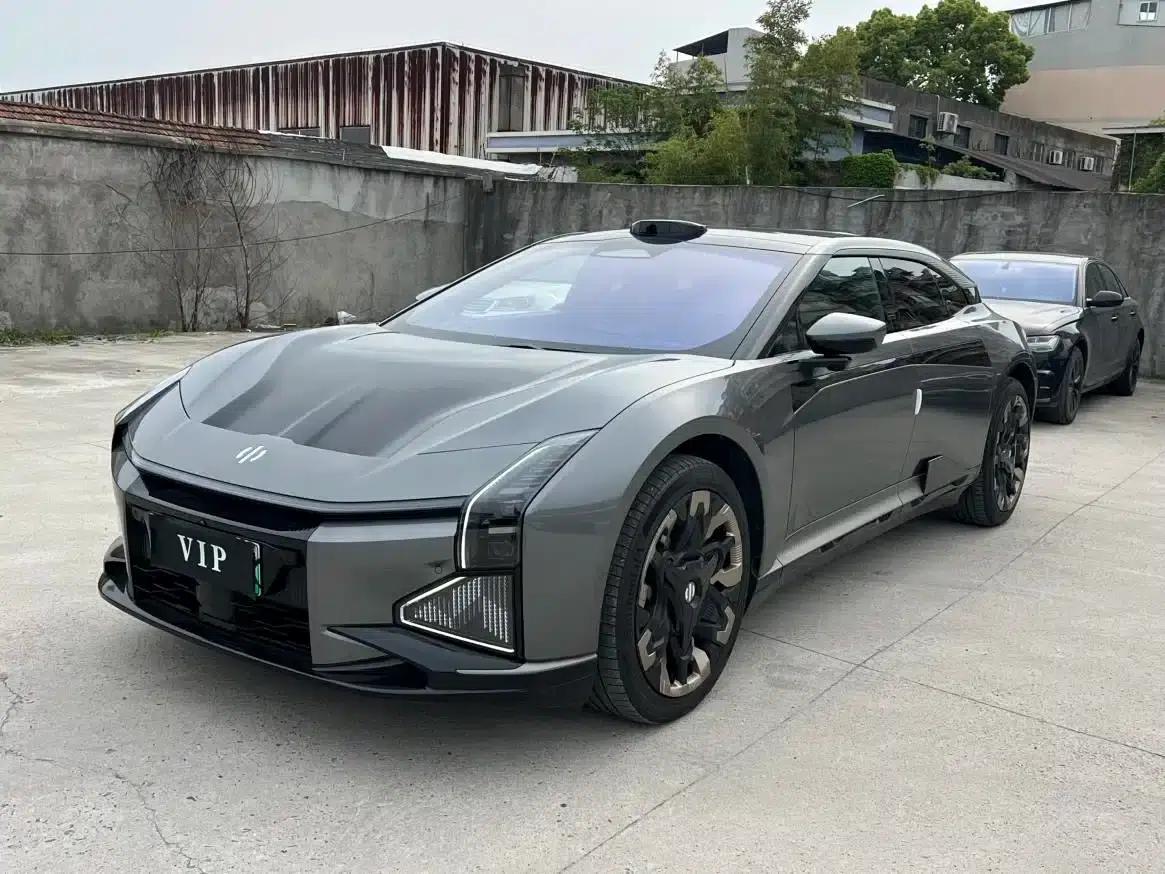 HiPhi Z 2023 Five-Seat Version — миниатюра 1
