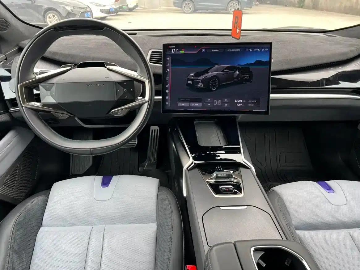 HiPhi Z 2023 Five-Seat Version — миниатюра 7