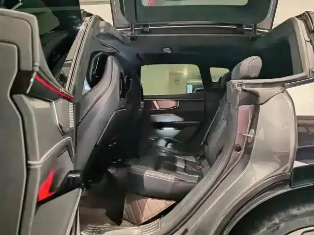 HiPhi Y 2023 560km Elite Edition — миниатюра 4