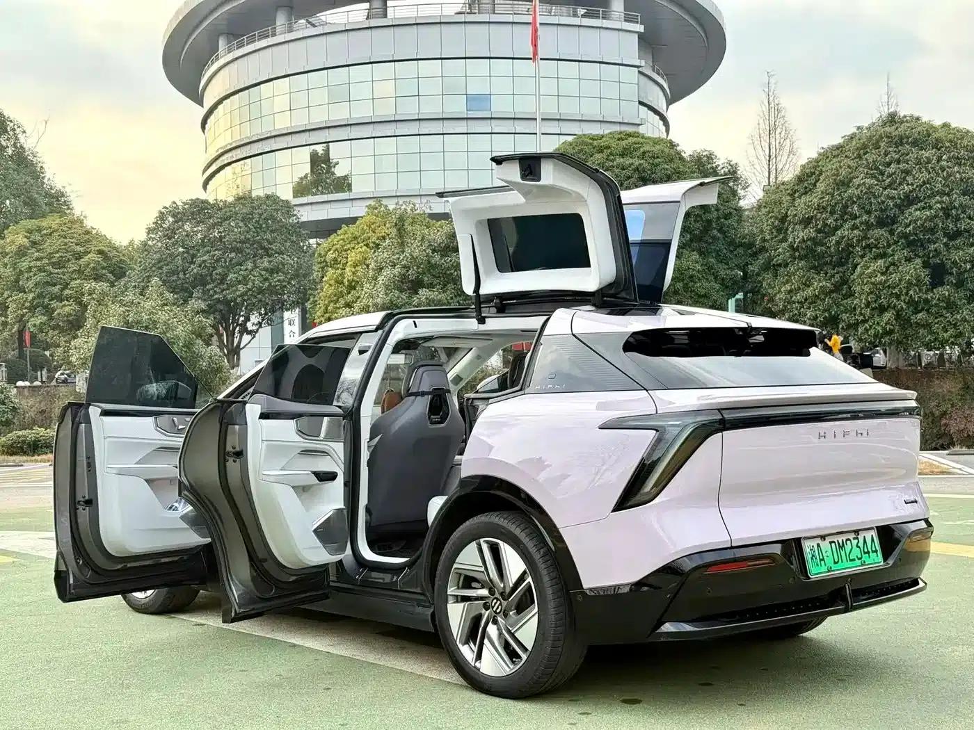HiPhi Y 2023 560km Pioneer Edition — миниатюра 7