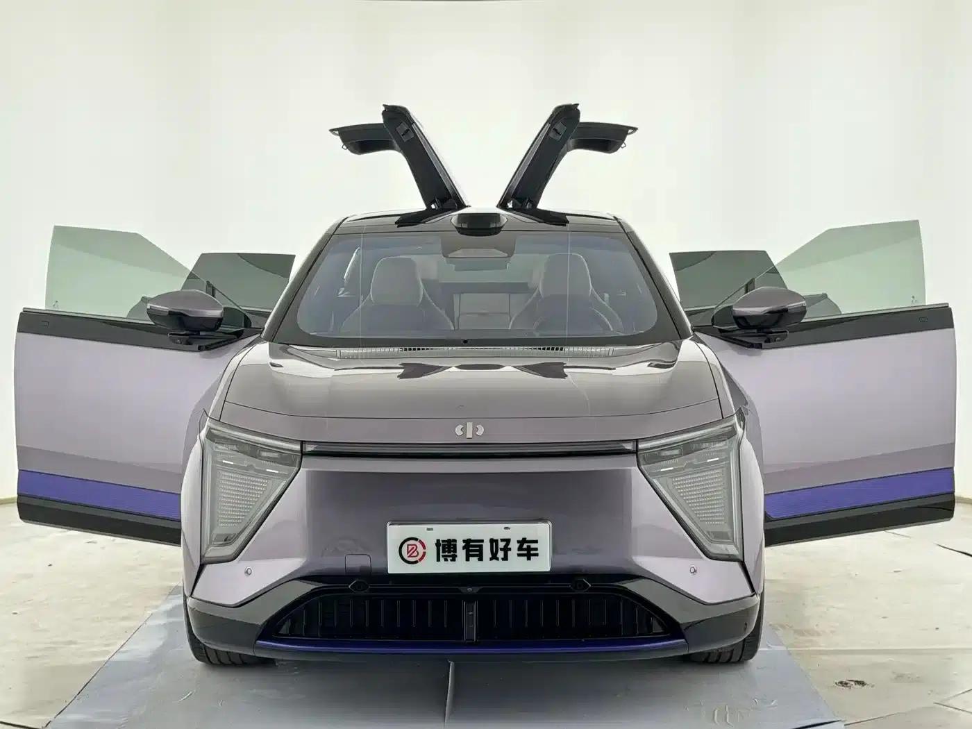 HiPhi Y 2023 Model 810km Long Range Version — миниатюра 1