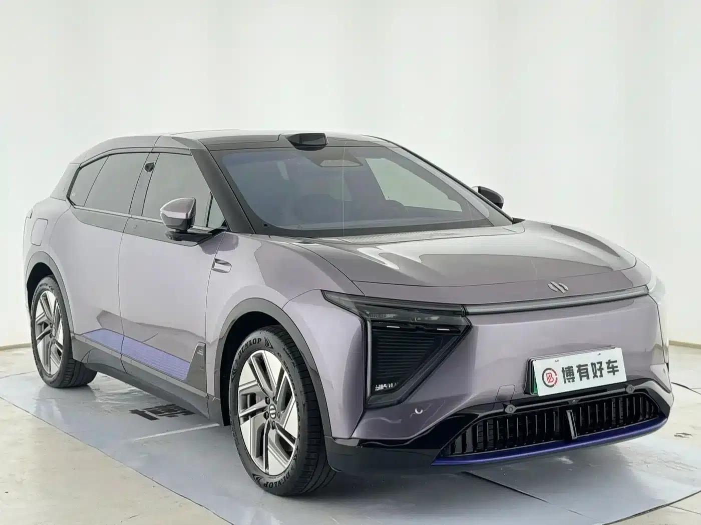HiPhi Y 2023 Model 810km Long Range Version — миниатюра 3