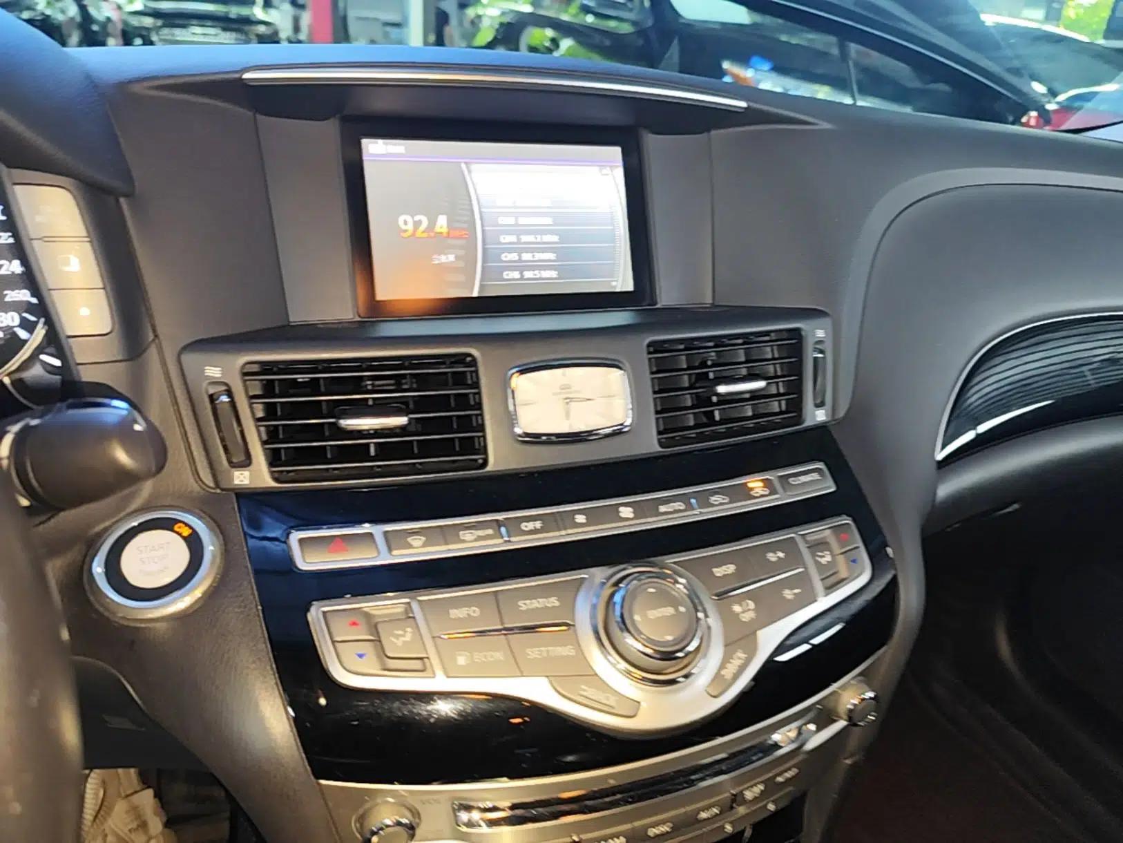 Infiniti Q70 2015 Q70L 2.5L Elite Edition — миниатюра 15