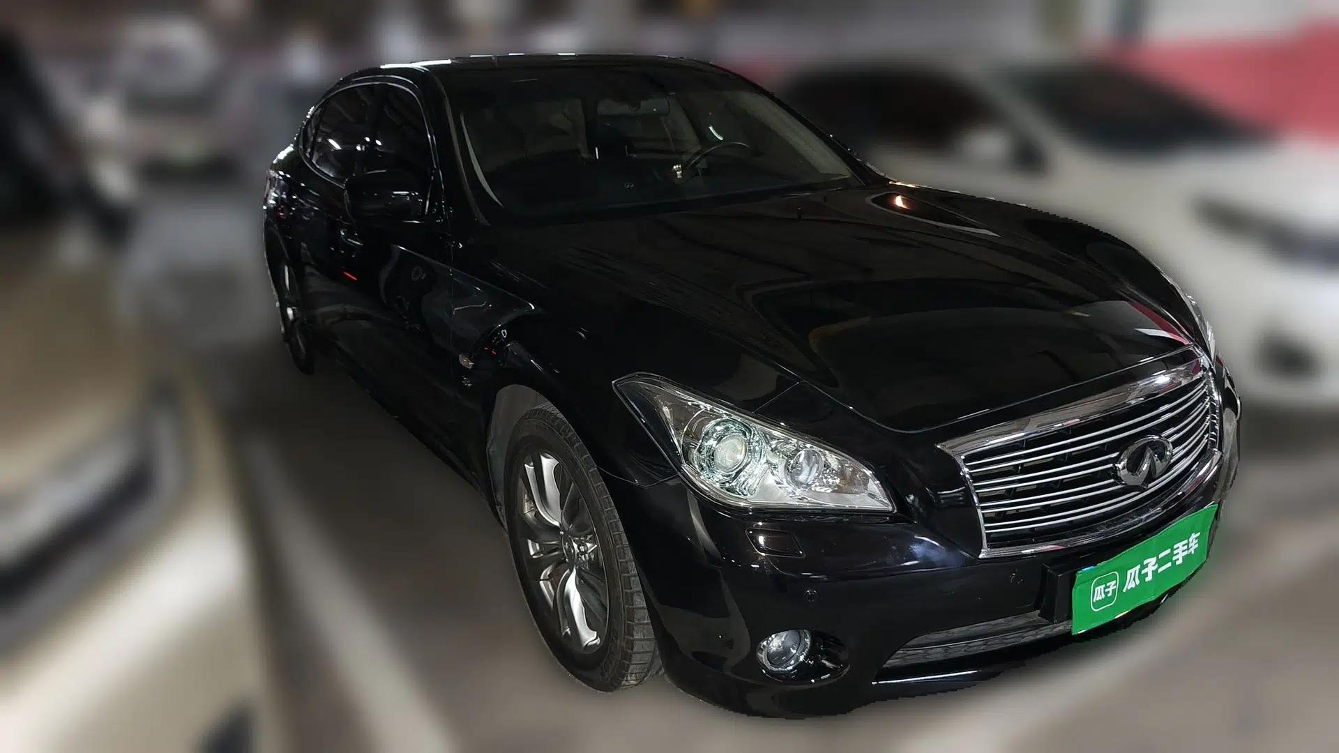 Infiniti Q70 2013 Q70L 2.5L Comfort Edition — миниатюра 3