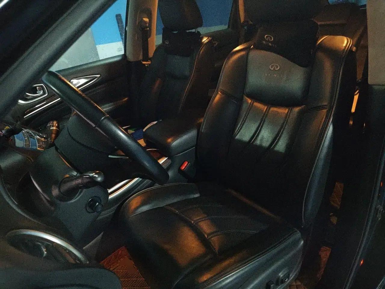Infiniti JX 2013 JX35 Two-Wheel-Drive Excellence Edition — миниатюра 15