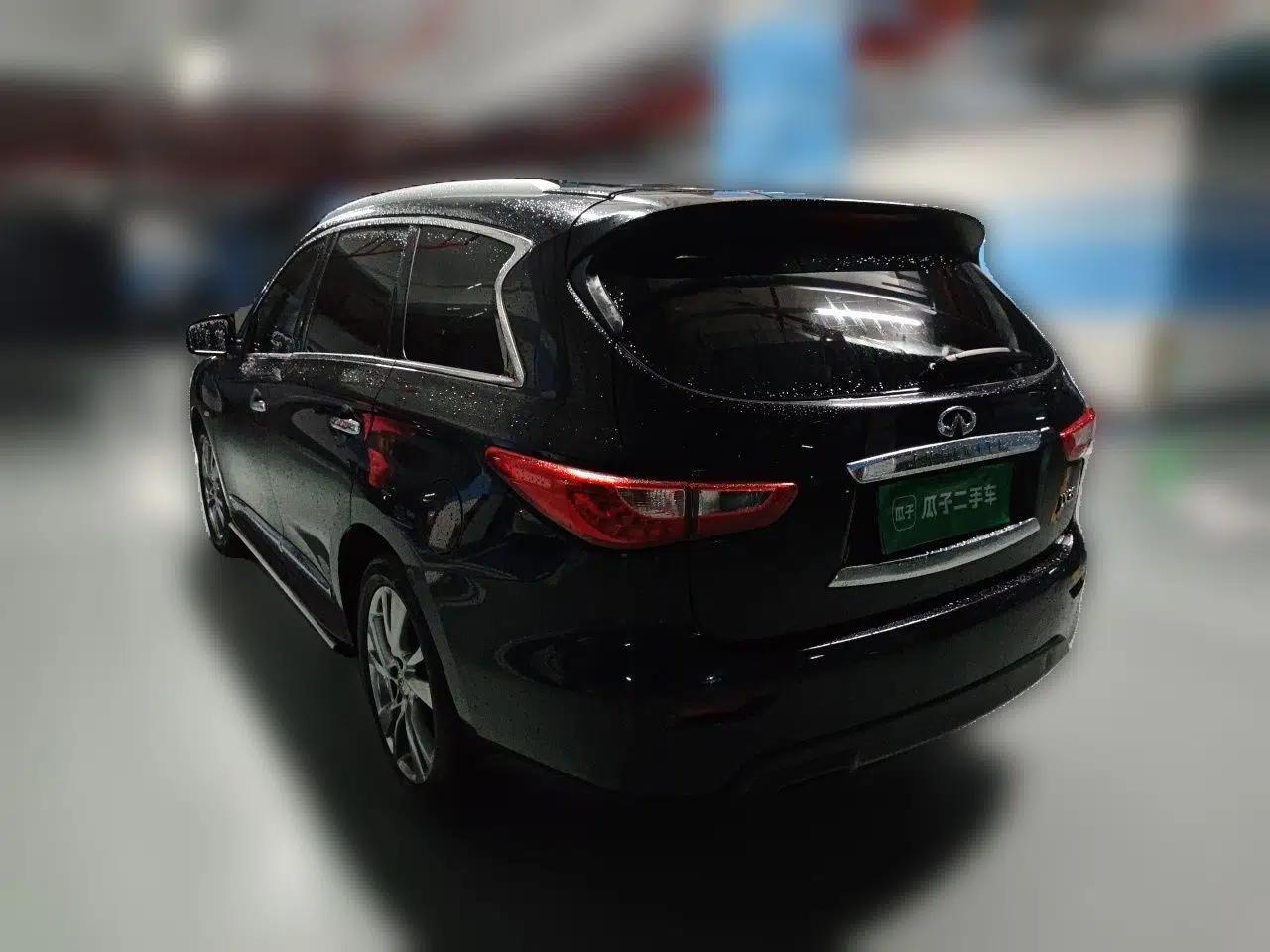 Infiniti JX 2013 JX35 Two-Wheel-Drive Excellence Edition — миниатюра 4