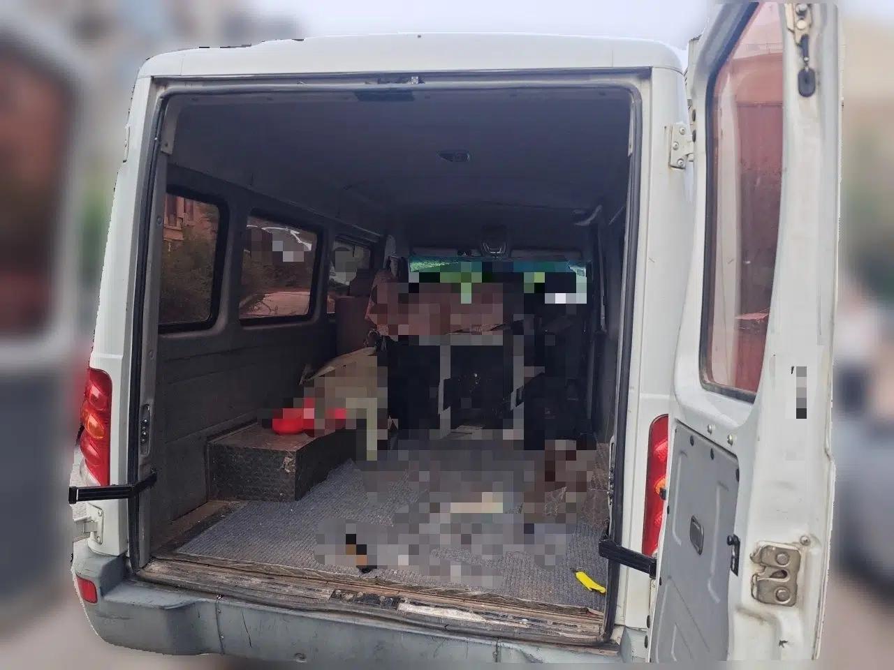 Iveco Power Daily 2017 2.5T Classic A37 Mid-Roof 7-Seater Bus 47Z5 — миниатюра 19