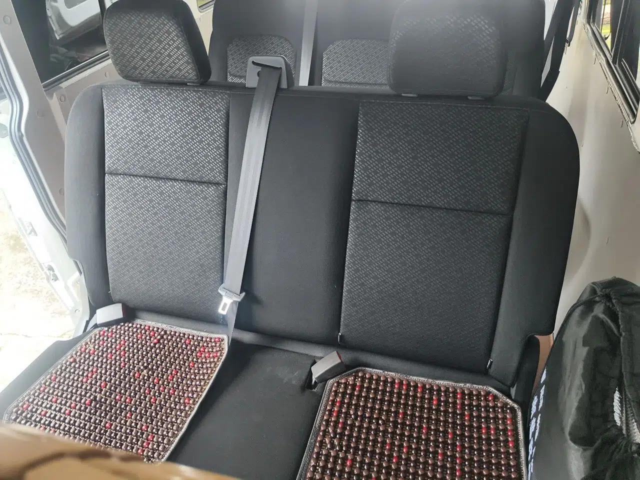 Iveco Daily 2023 2.5T A37M1 Long Wheelbase Mid-Height Dual-Tire Manual Door 5-9 Seater — миниатюра 20