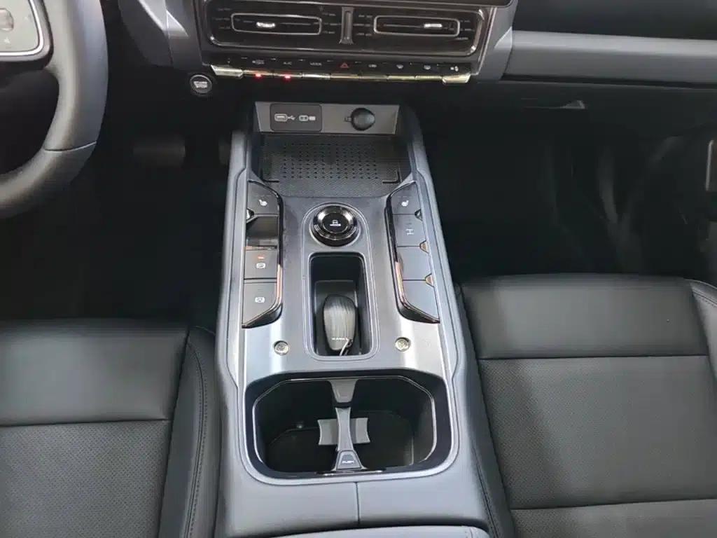 Haval Raptor 2026 Hi4 200 Ultra Navigator Edition (Ternary Lithium) — миниатюра 14