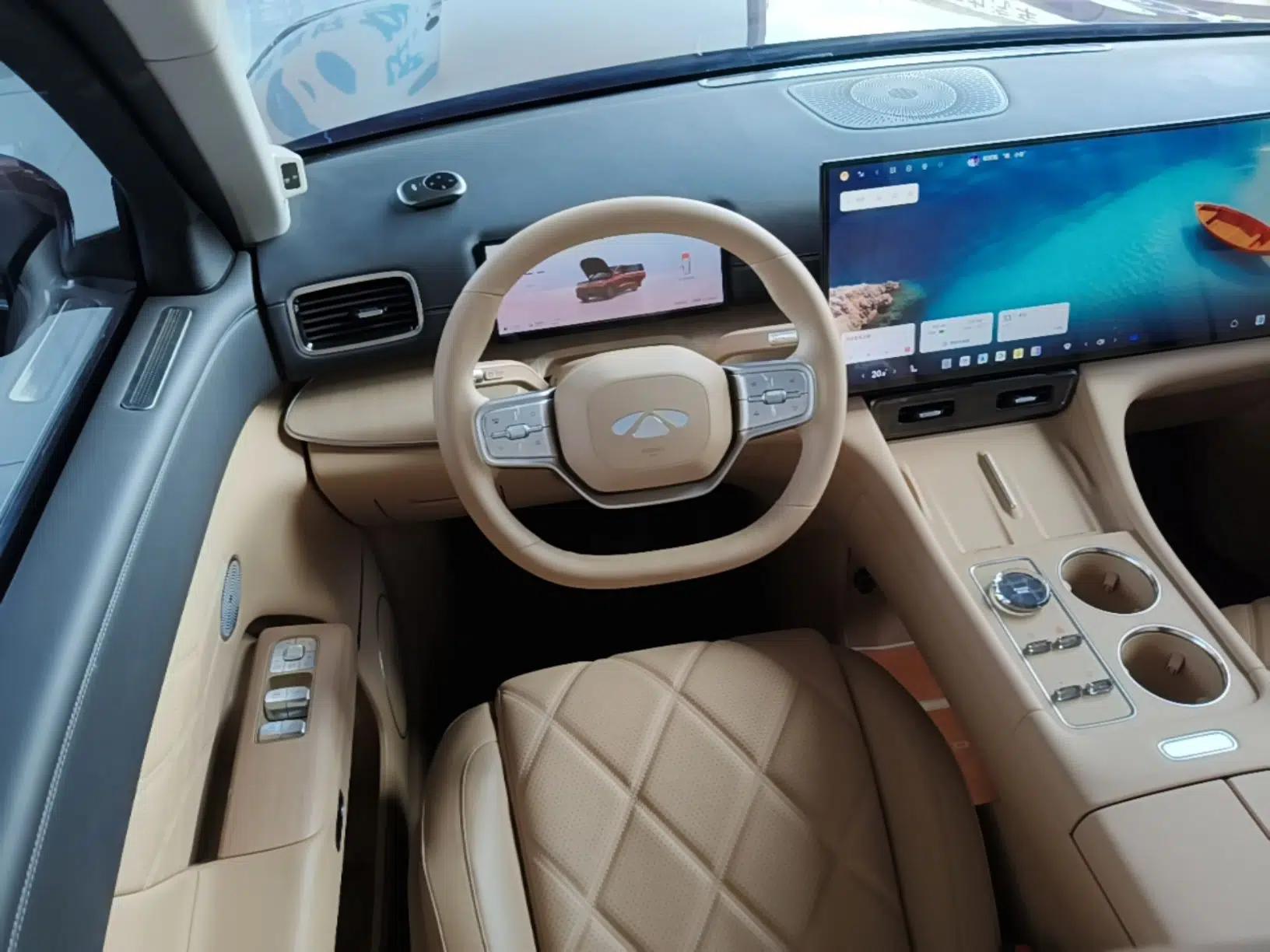 Chery Fengyun T11 2026 Model 220 All-Wheel Drive Family Fun Edition — миниатюра 13