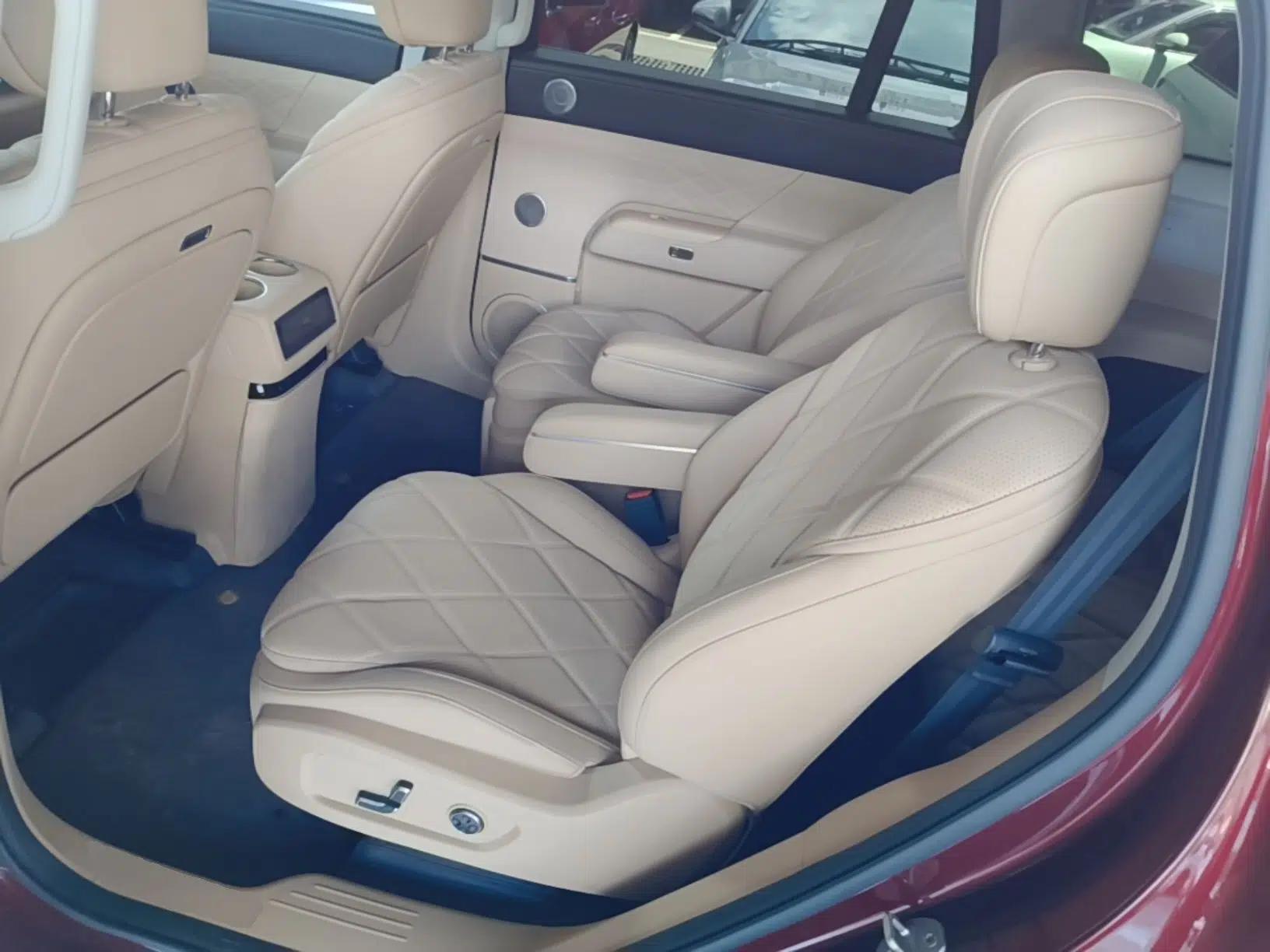 Chery Fengyun T11 2026 Model 220 All-Wheel Drive Family Fun Edition — миниатюра 20