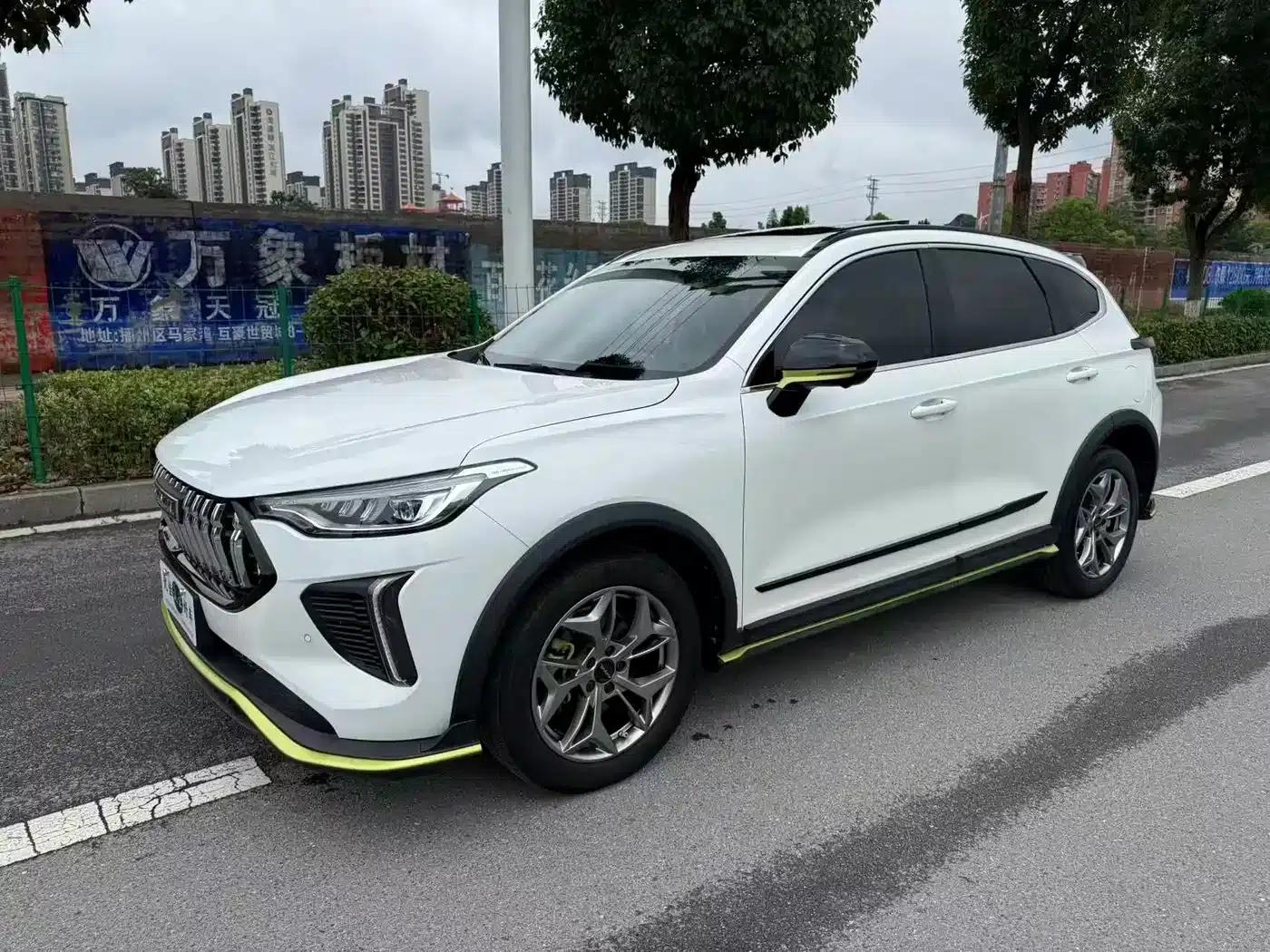 Haval Chitu 2022 Enjoy Edition 1.5T Bronze Rabbit — миниатюра 1