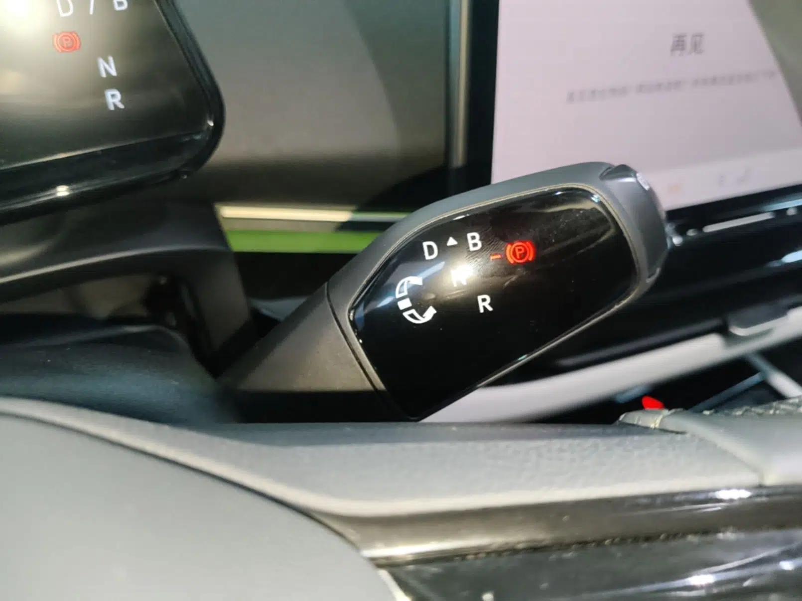 Volkswagen ID.UNYX 2024 Revised Ultra Long-Range Version — миниатюра 16