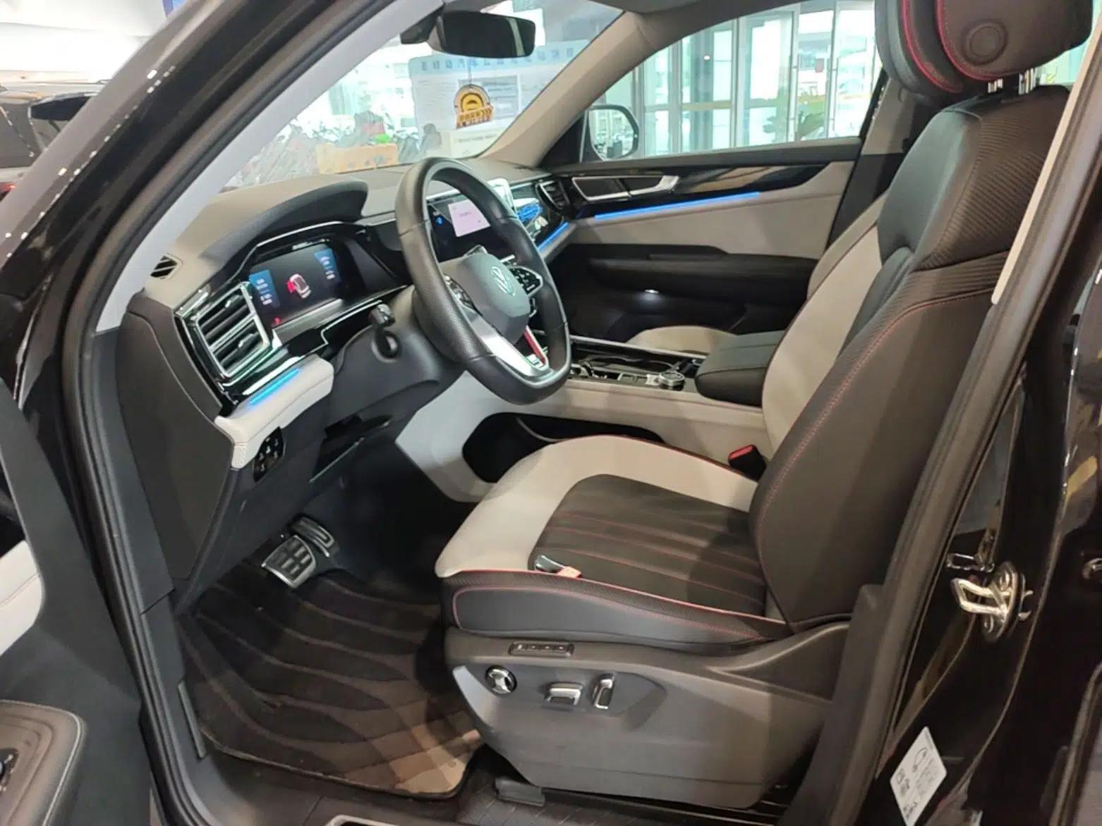 Volkswagen Teramont X 2024 380TSI All-Wheel Drive Longyao Edition — миниатюра 17