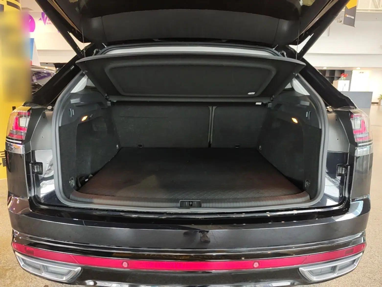 Volkswagen Teramont X 2024 380TSI All-Wheel Drive Longyao Edition — миниатюра 22