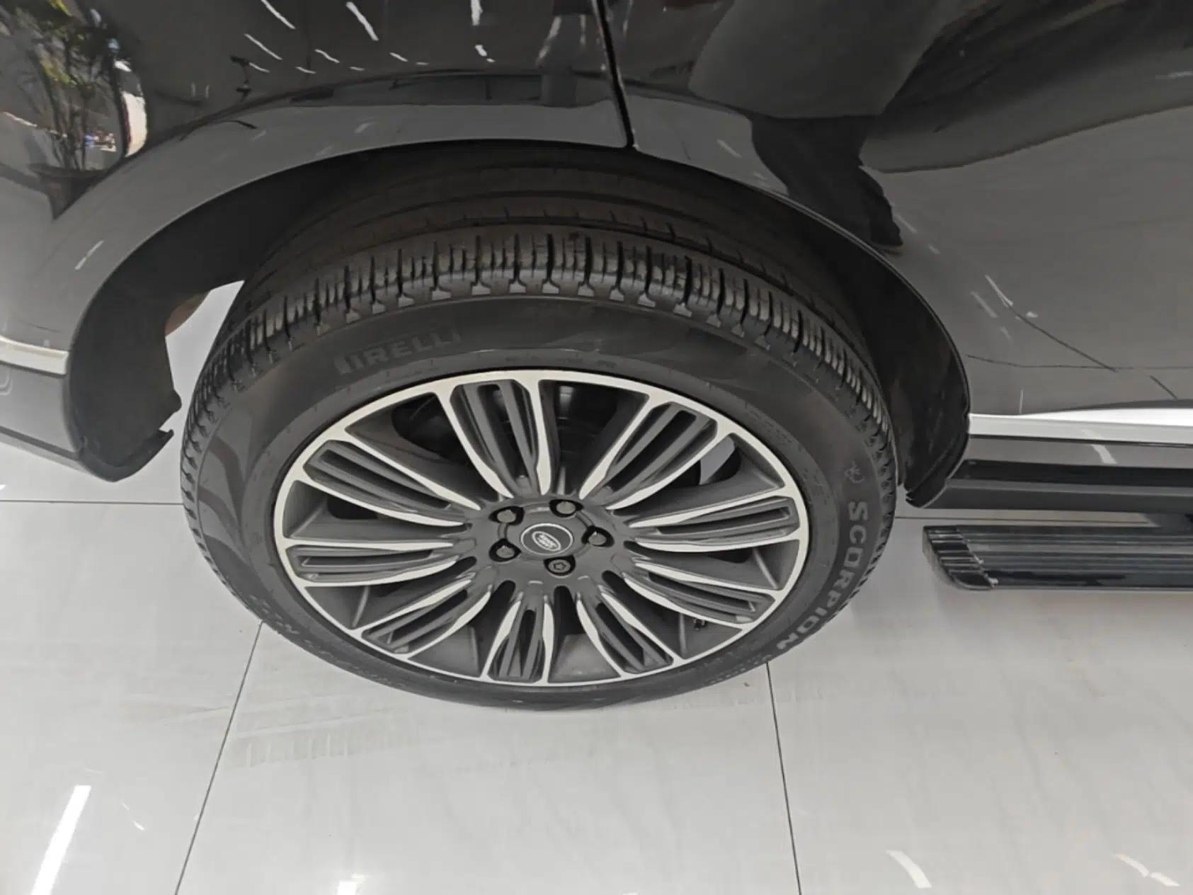 Land Rover Range Vogue 2020 3.0T P360 Gasoline HSE Middle East Version — миниатюра 11