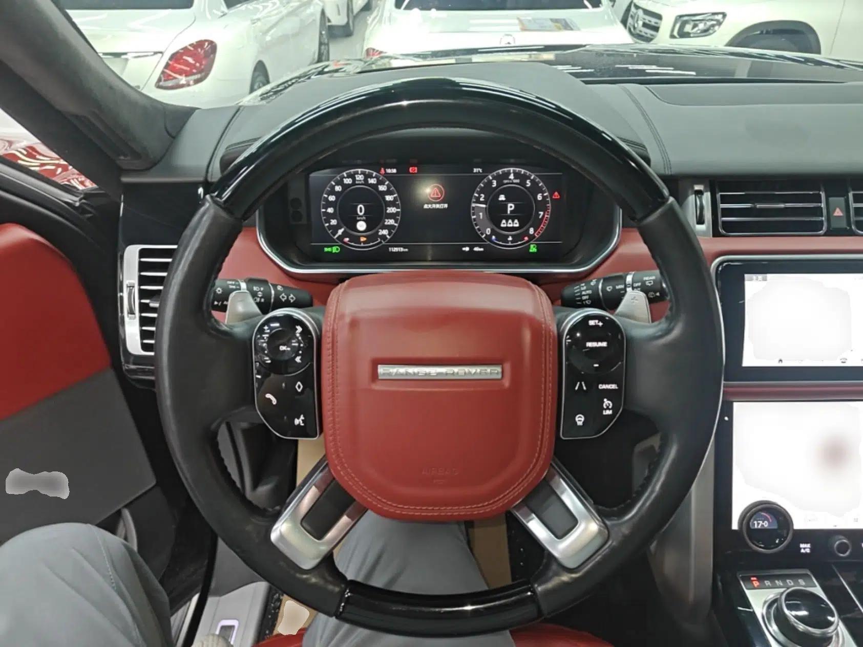 Land Rover Range Vogue 2020 3.0T P360 Gasoline HSE Middle East Version — миниатюра 18