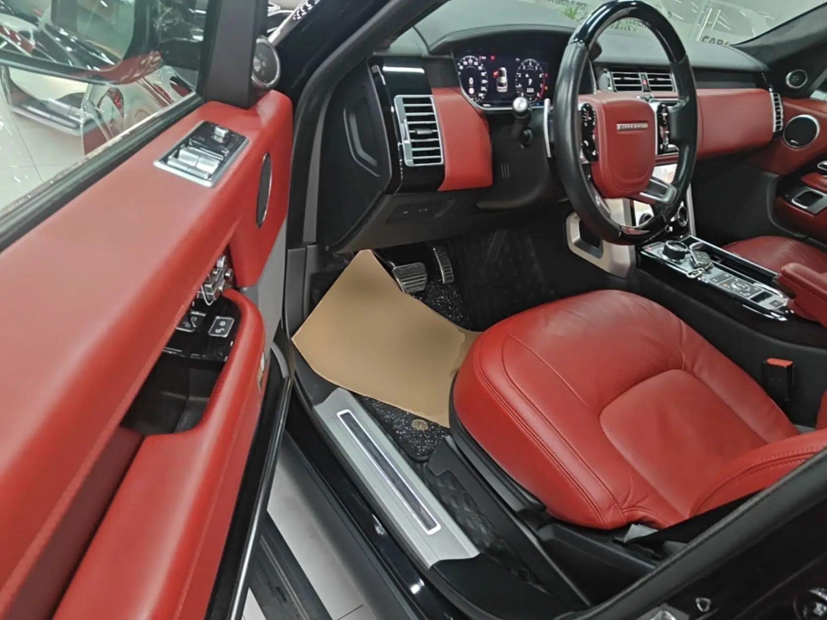 Land Rover Range Vogue 2020 3.0T P360 Gasoline HSE Middle East Version — миниатюра 23