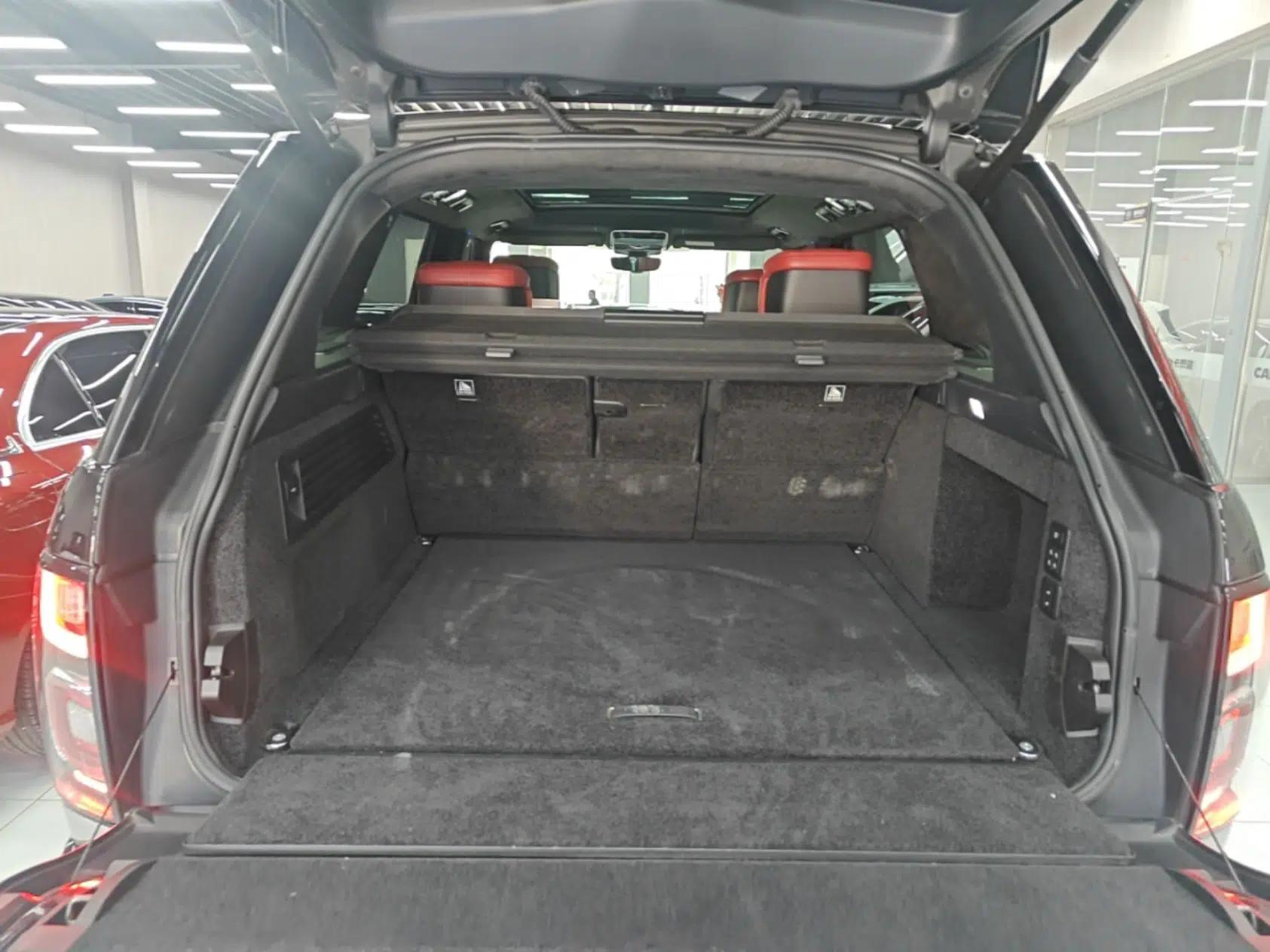 Land Rover Range Vogue 2020 3.0T P360 Gasoline HSE Middle East Version — миниатюра 27