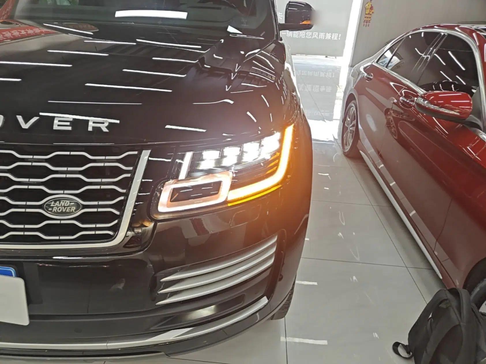 Land Rover Range Vogue 2020 3.0T P360 Gasoline HSE Middle East Version — миниатюра 8