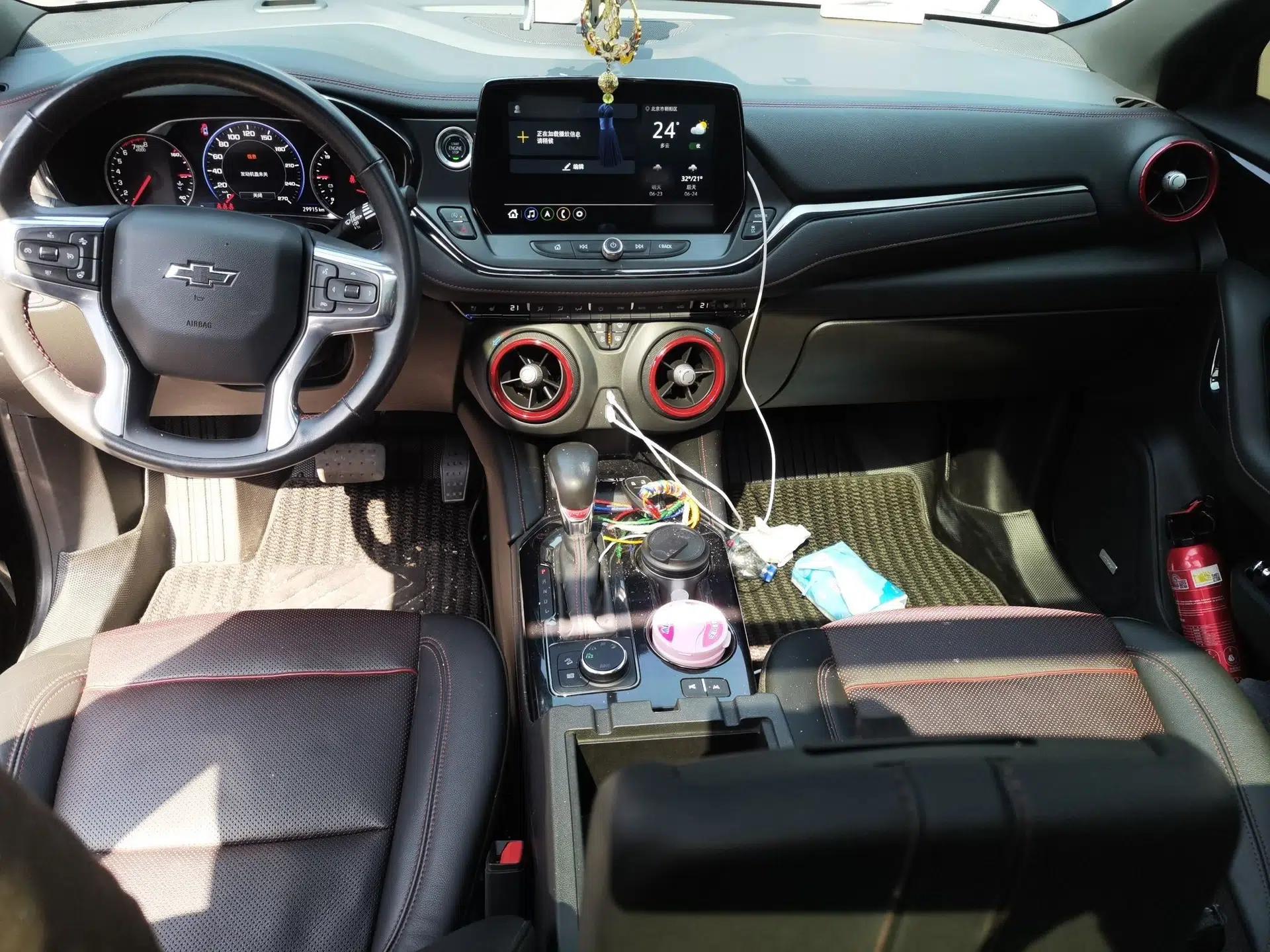 Chevrolet Blazer 2023 Light Hybrid 650T RS Twin-Clutch All-Wheel Drive Engine Version — миниатюра 9