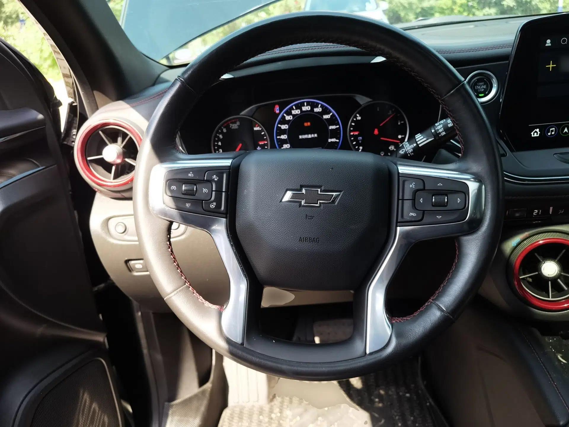 Chevrolet Blazer 2023 Light Hybrid 650T RS Twin-Clutch All-Wheel Drive Engine Version — миниатюра 10
