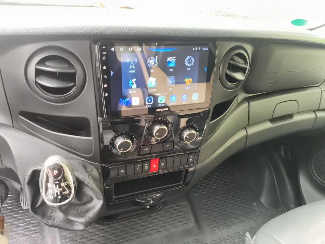 Iveco Eurocargo Iveco Eurocargo 2019, 3.0-liter automatic — миниатюра 13