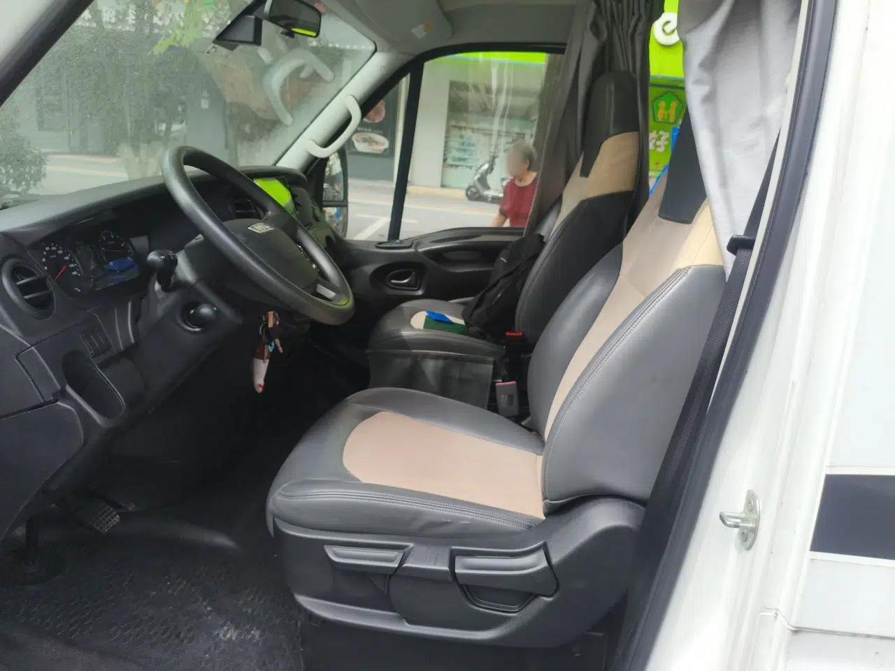 Iveco Eurocargo Iveco Eurocargo 2019, 3.0-liter automatic — миниатюра 15