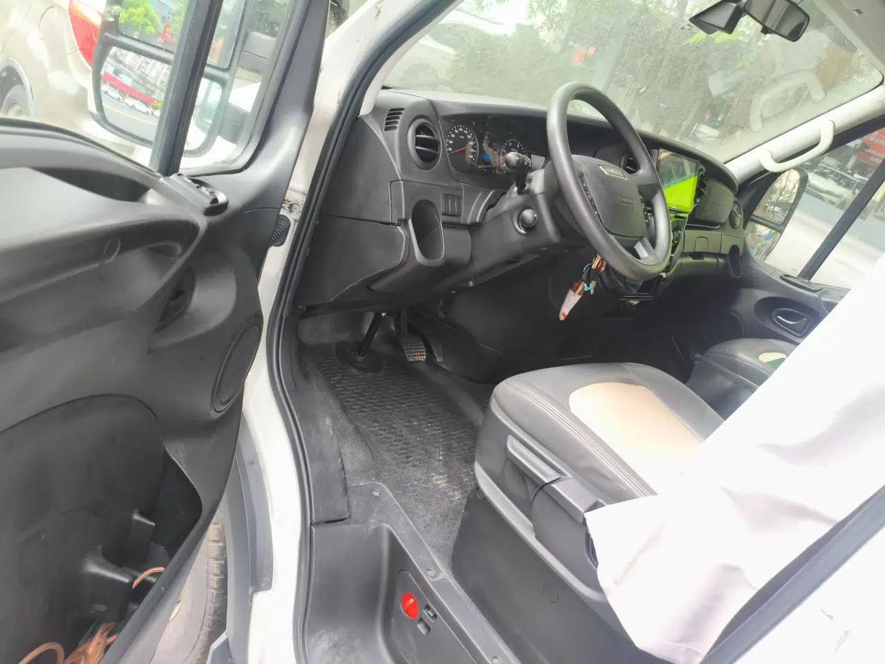 Iveco Eurocargo Iveco Eurocargo 2019, 3.0-liter automatic — миниатюра 16