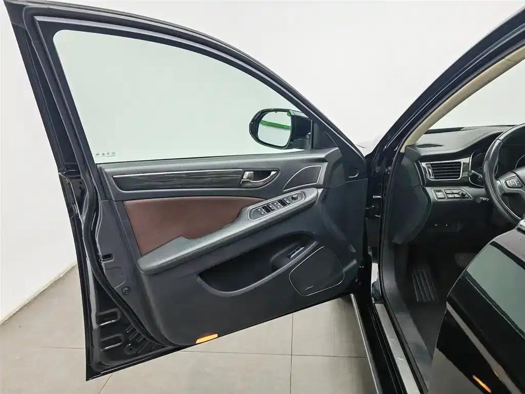Hongqi H7 2019 2.0T Elite Edition — миниатюра 8